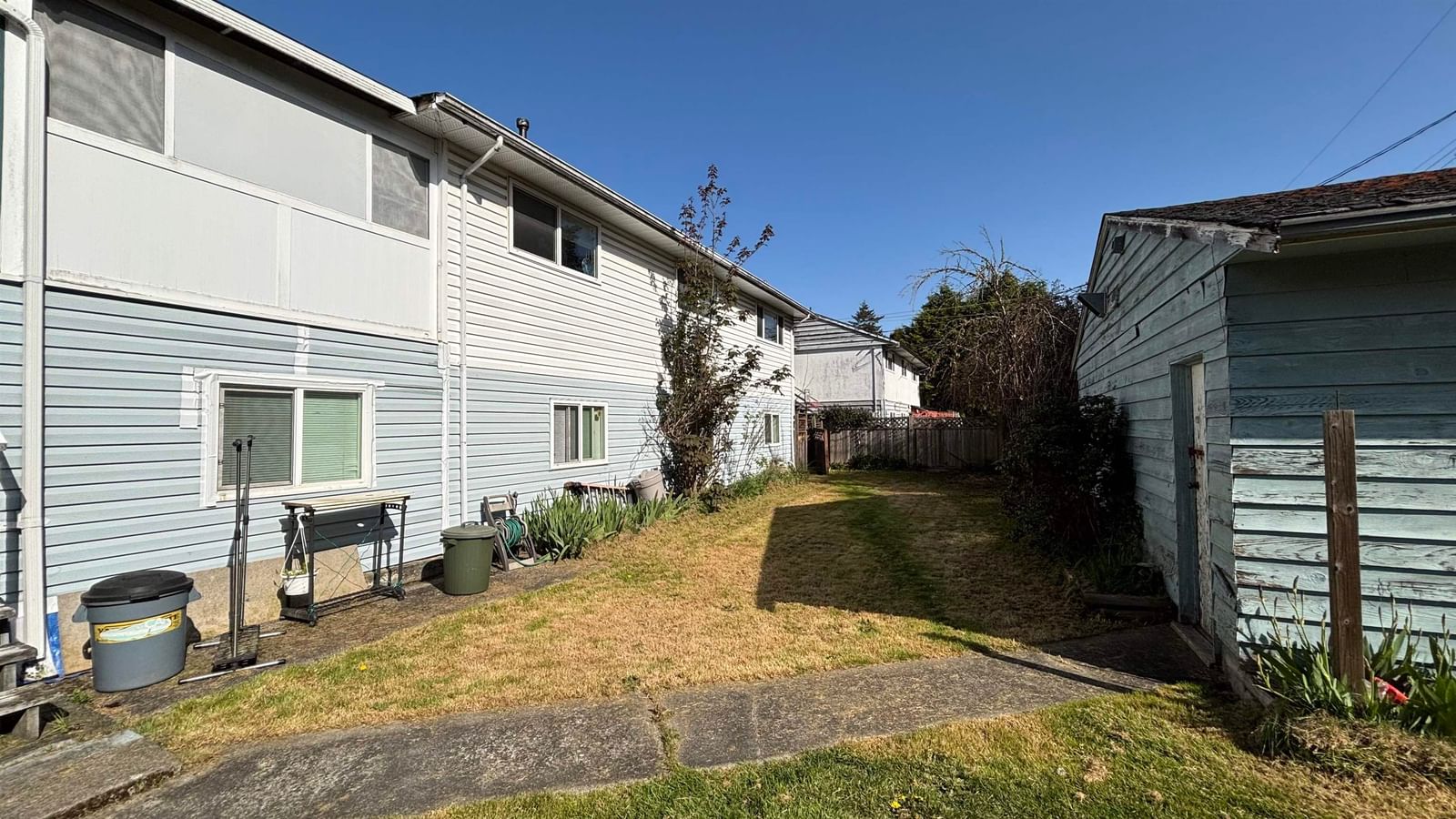 Listing Image 17