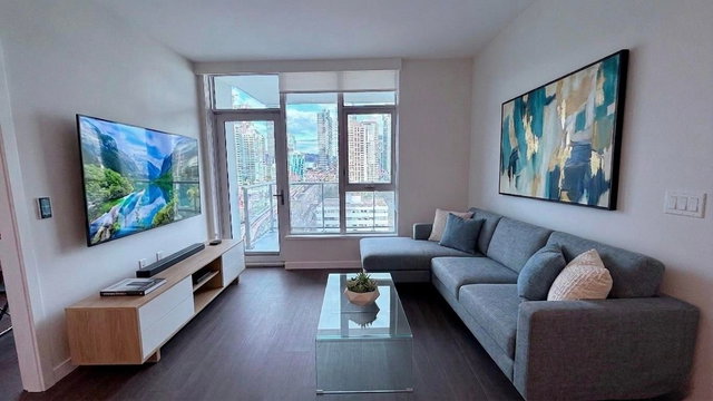 1408 - 4168 Lougheed Highway