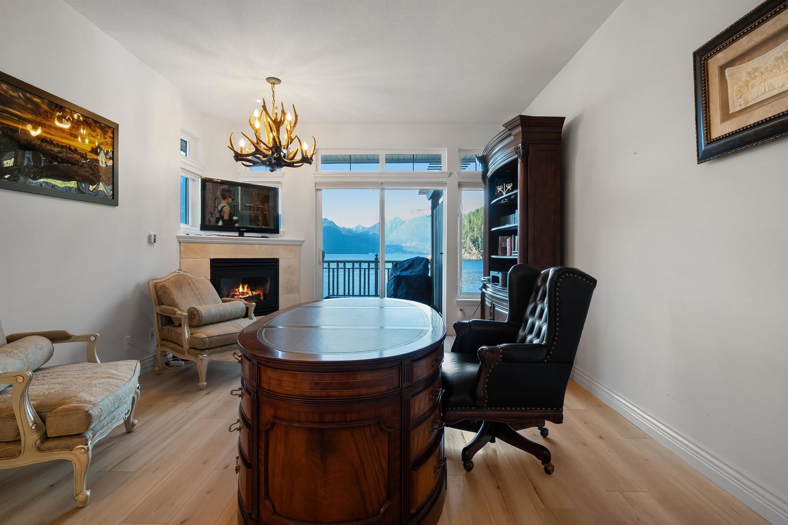 Listing Image 10