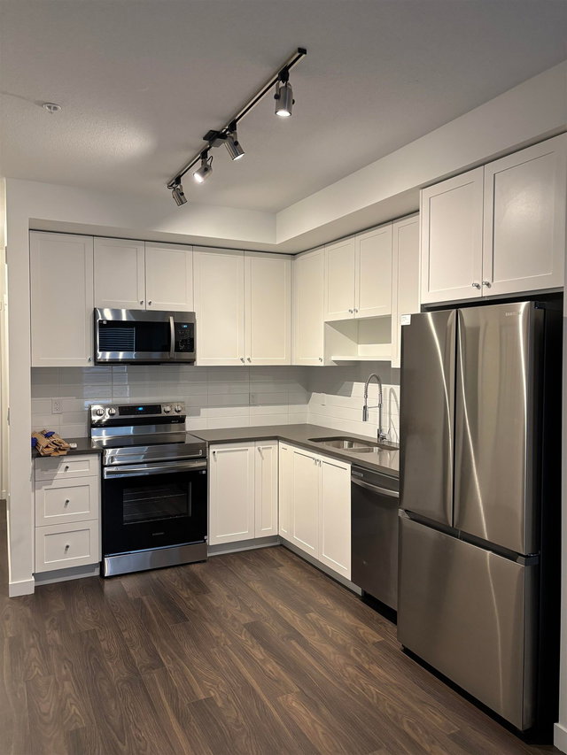 114 - 15777 85 Avenue