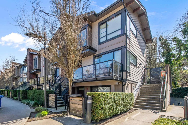 1 - 3728 Thurston Street