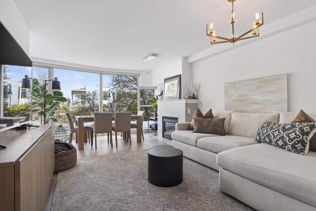 305 - 560 Cardero Street