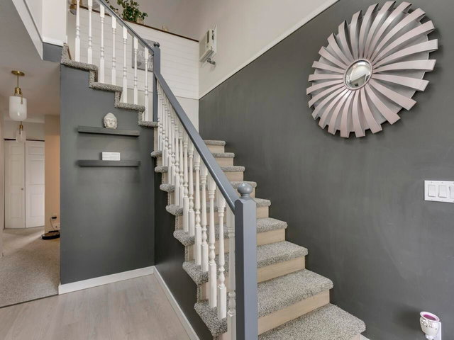 7 - 32752 4th Avenue