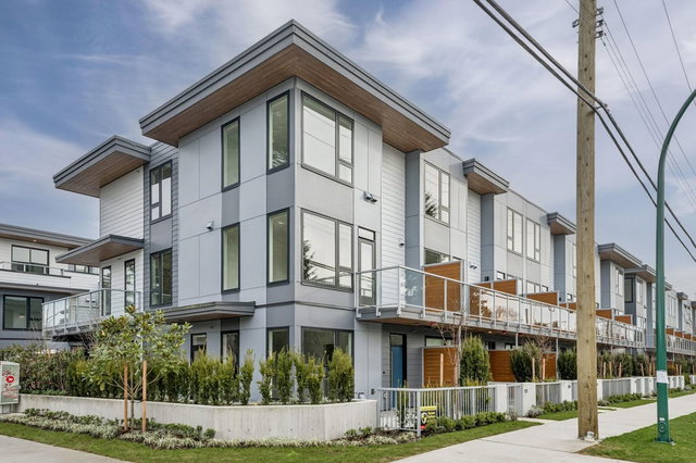 115 - 921 Grant Street