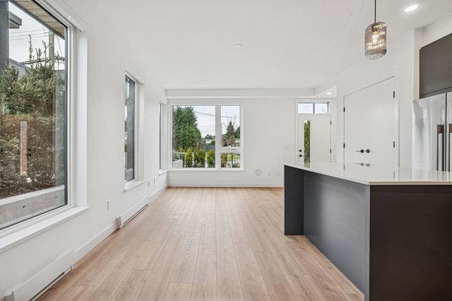 115 - 921 Grant Street