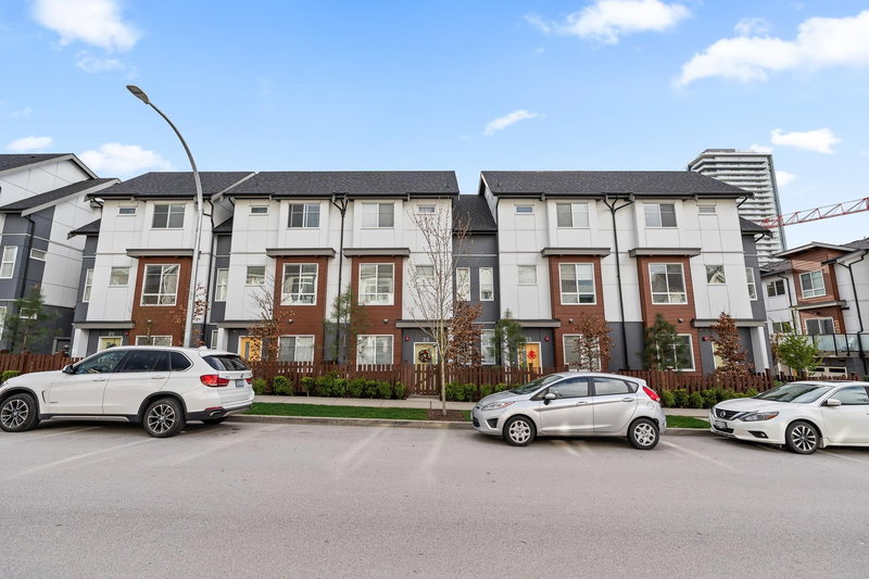 24 - 20155 84 Avenue, Langley, V2Y 3R3 | Image 2