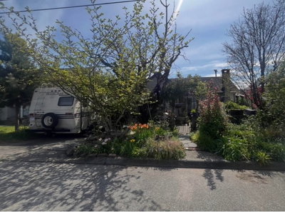 2204 Hamilton Street | New Westminster | Image