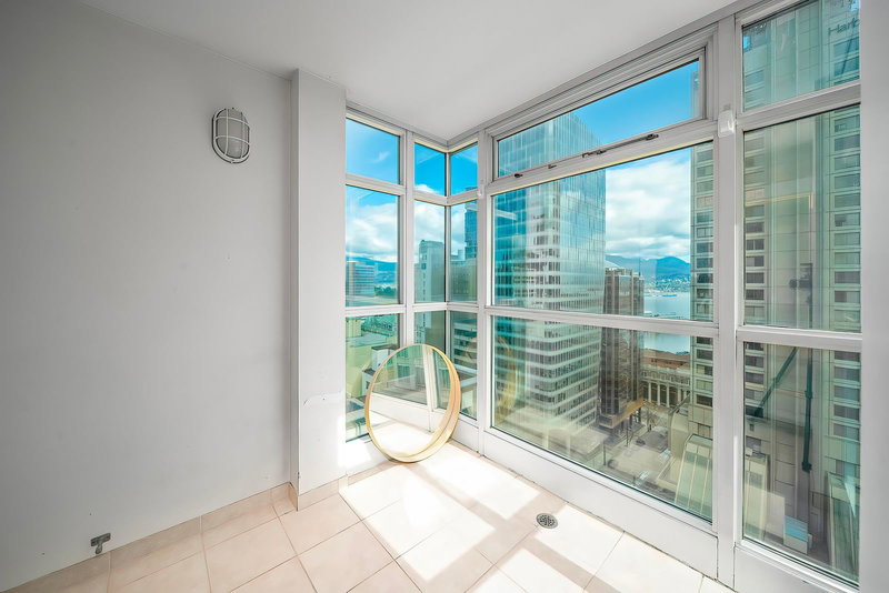 438 Seymour St #2007, Vancouver, British Columbia