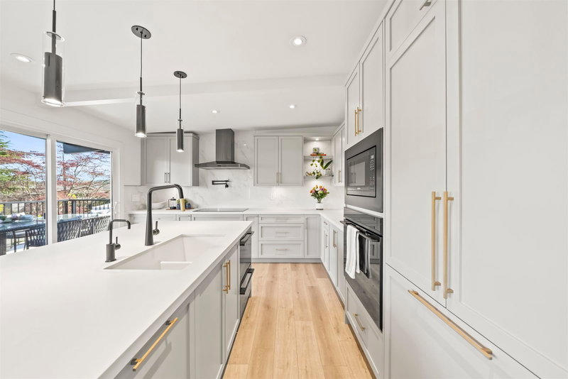 501 55a Street, Delta, V4M 3M2 | Image 3