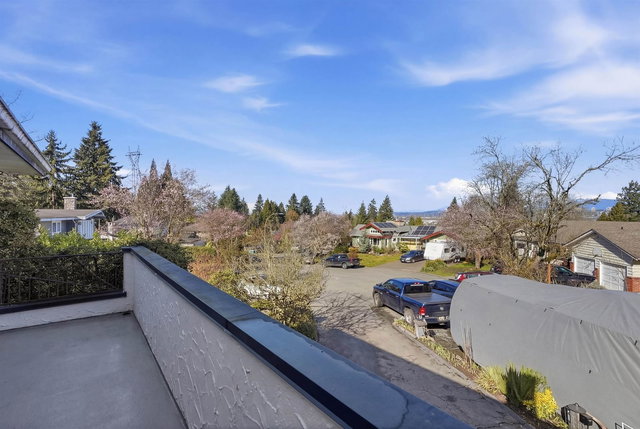 8841 Delmonte Crescent