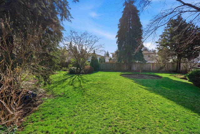 8841 Delmonte Crescent