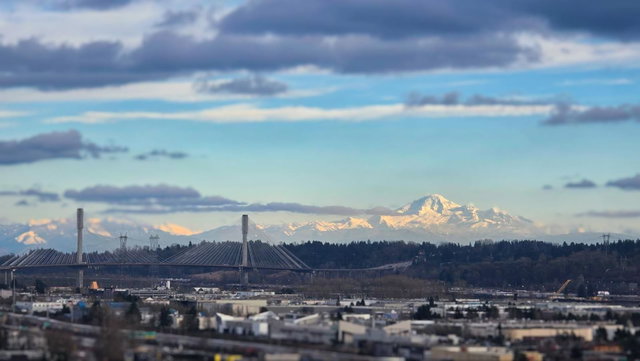 1309 - 901 Lougheed Highway