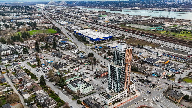 1309 - 901 Lougheed Highway, Coquitlam, V3K 3T3 | Image 2