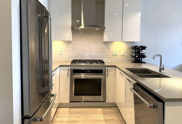 401 - 1788 Gilmore Avenue