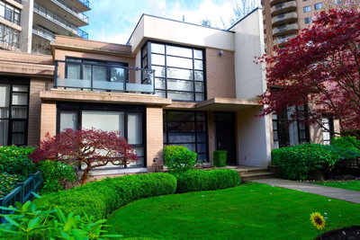 6198 Wilson Avenue | Burnaby | Image