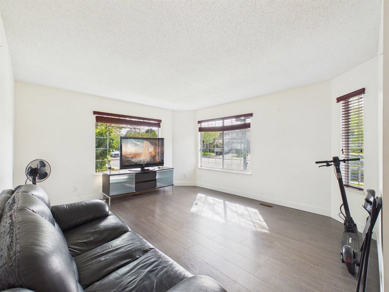 6220 Lynas Lane, Richmond, V7C 5E4 | Image 3