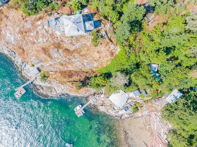 55 Passage Island