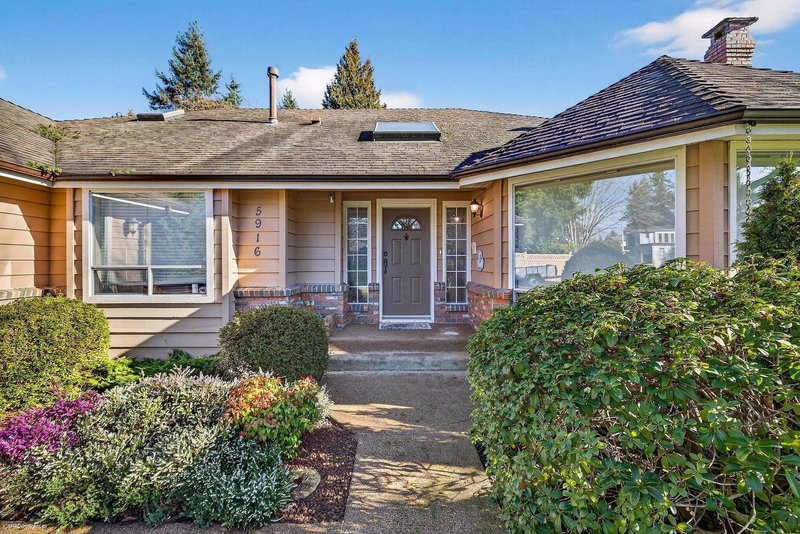 5916 123 Street, Surrey, V3X 2C4 | Image 2