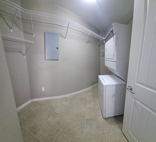 210 - 32725 George Ferguson Way