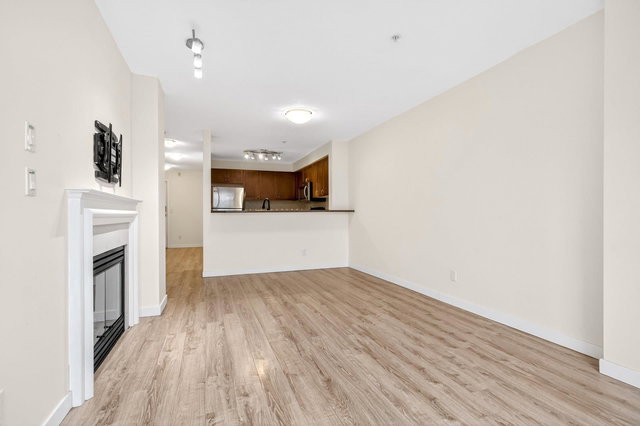 216 - 5800 Andrews Road