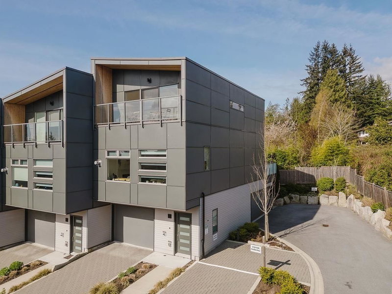 736 Gibsons Way #109, Gibsons, British Columbia