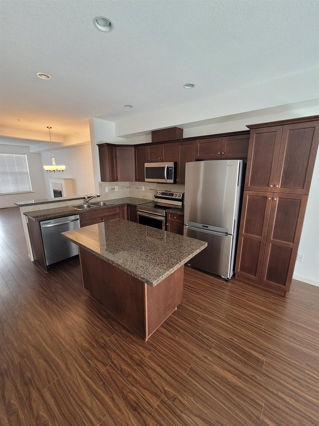 61 - 20831 70 Avenue