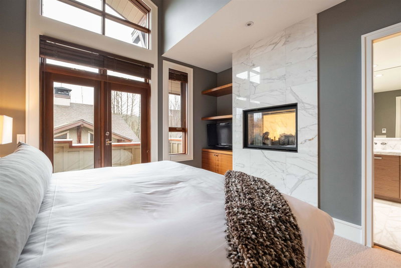 37 - 7124 Nancy Greene Drive, Whistler, V8E 0W9 | Image 3