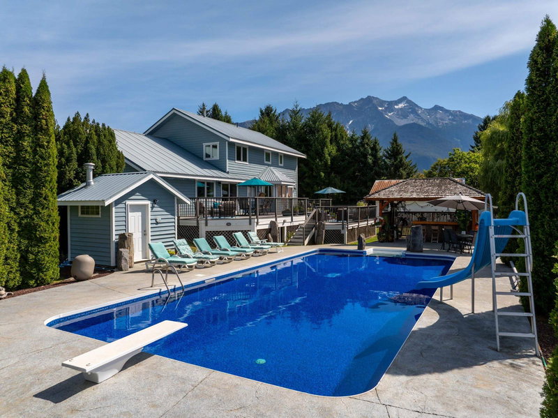 7569 Oberson Road, Pemberton, British Columbia