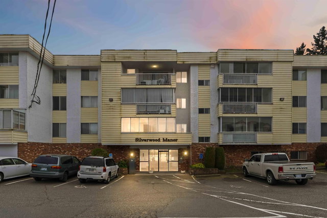 207 - 32070 Peardonville Road