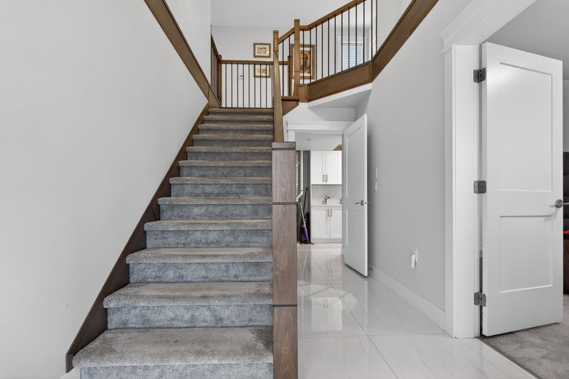 20180 Stanton Avenue, Maple Ridge, V2X 0E5 | Image 3