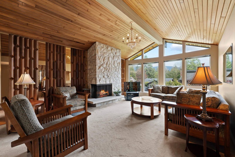 3563 Sykes Road, North Vancouver, V7K 2X4 | Image 3