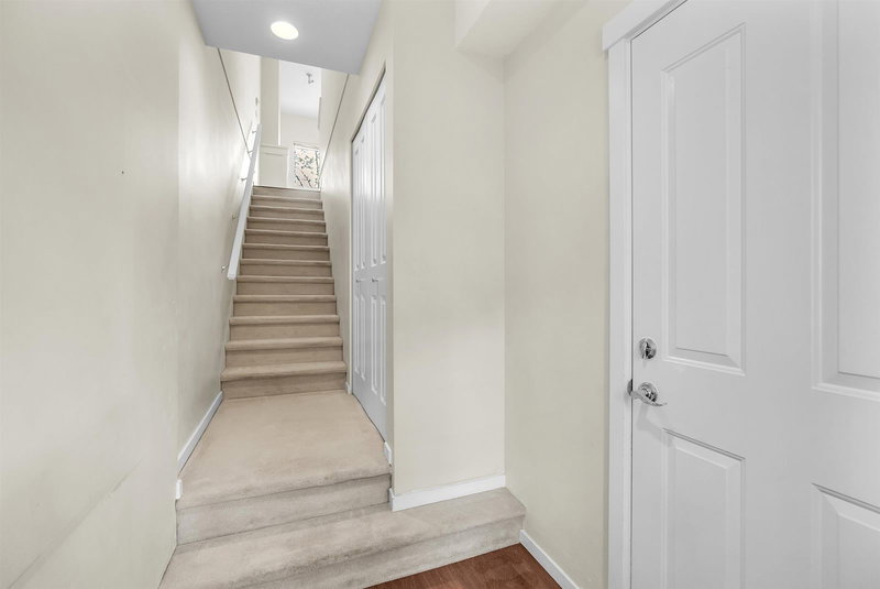 162 - 3105 Dayanee Springs Boulevard, Coquitlam, V3E 0C2 | Image 2