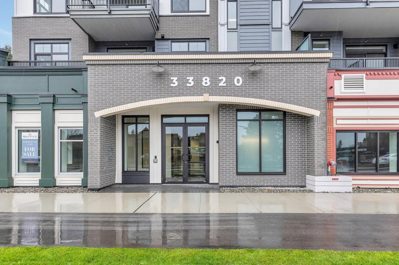 310 - 33820 South Fraser Way, Abbotsford, V2S 2C5 | Image 2