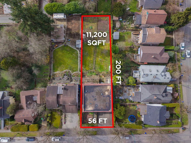 3237 Dumfries Street