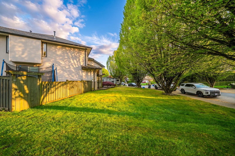 9256 203 Street, Langley, V1M 2M7 | Image 2