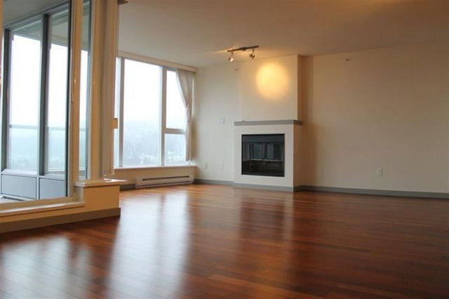 2303 - 651 Nootka Way