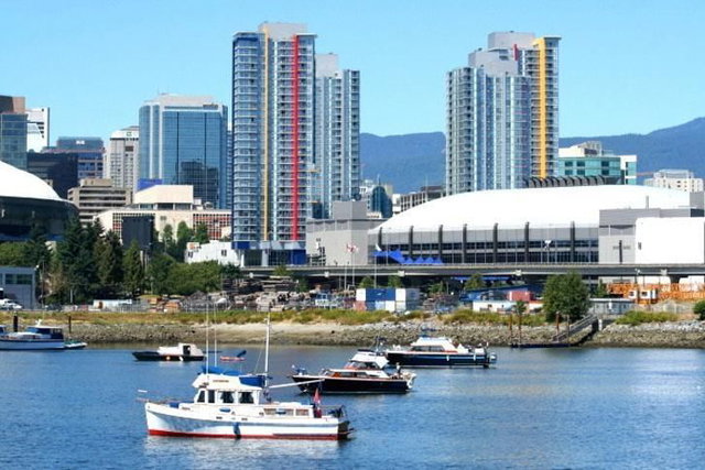 1806 - 131 Regiment Square