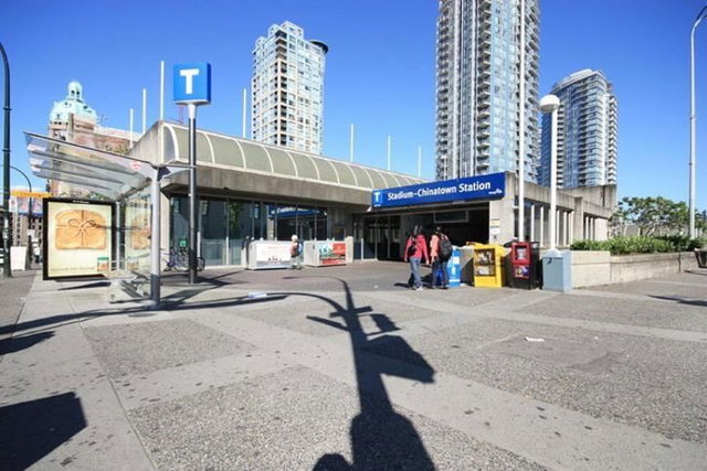 1806 - 131 Regiment Square