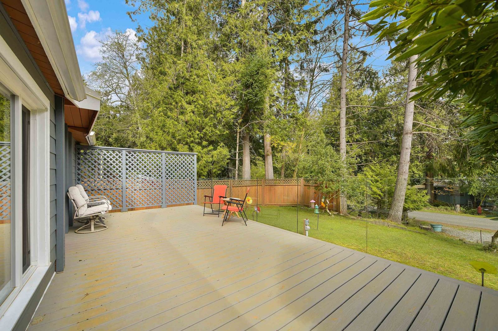 Listing Image 9