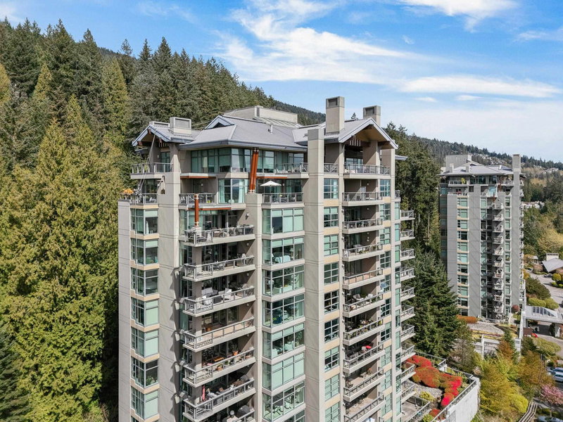 1402 - 3355 Cypress Place, West Vancouver, V7S 3J9 | Image 2