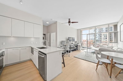 601 - 668 Columbia Street | New Westminster | Image