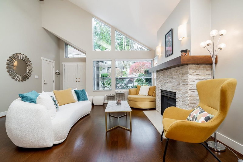 22 - 4055 Indian River Drive, North Vancouver, V7G 2R7 | Image 2