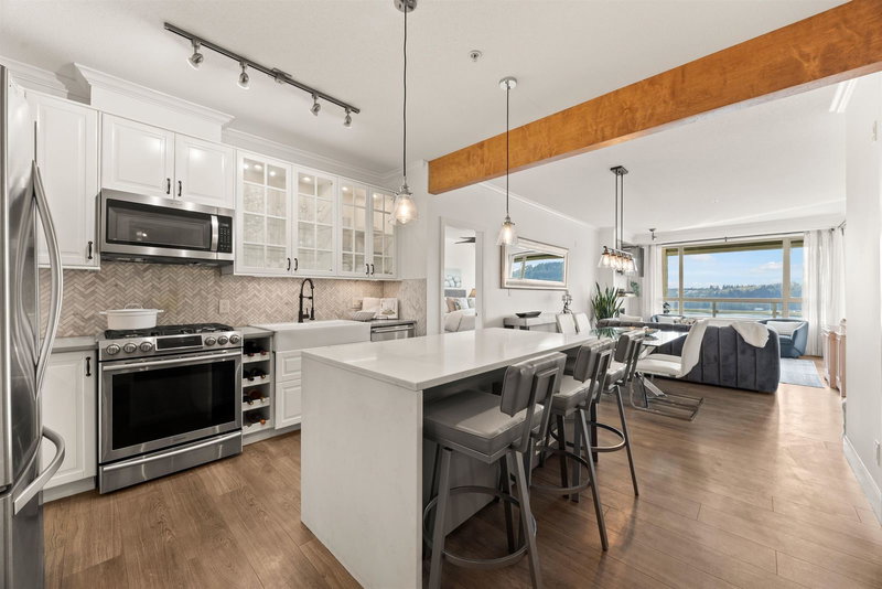 530 Raven Woods Drive #307, North Vancouver, British Columbia