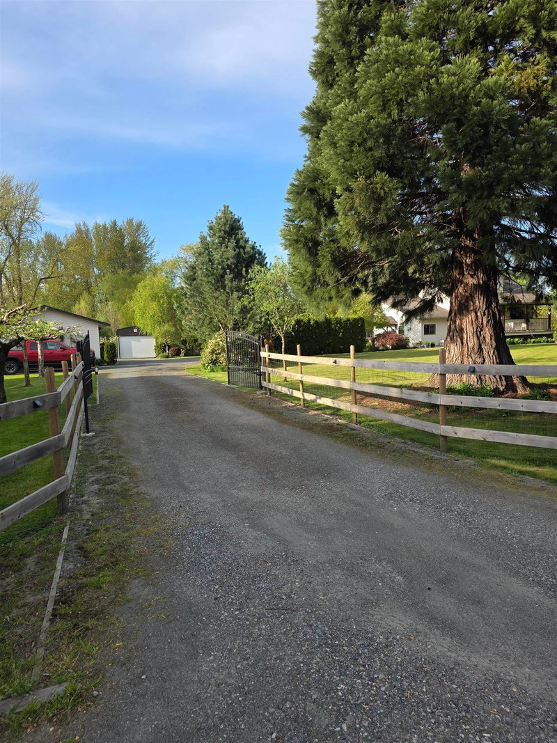 44387 South Sumas Road, Chilliwack, V2R 4B7 | Image 3