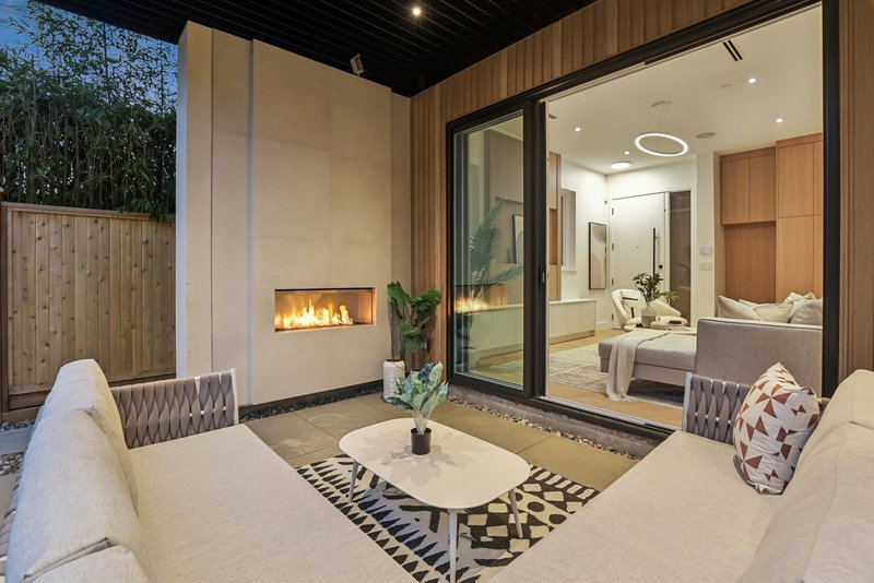 2 - 2130 2 Avenue, Vancouver, V5N 1E8 | Image 2