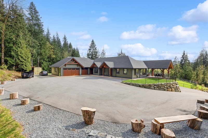 9960 Lindsay Terrace, Mission, British Columbia