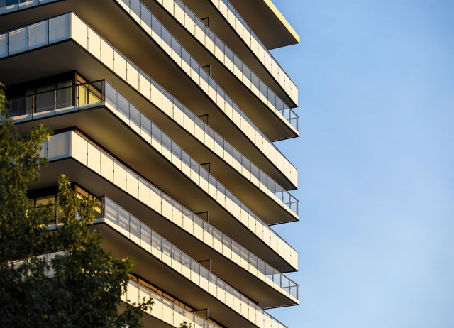 909 - 5520 Mcnaughton Road