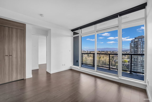 2009 - 4730 Lougheed Highway