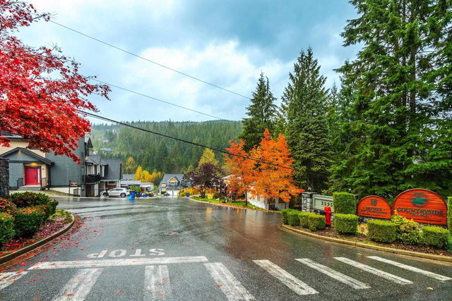 69 - 3295 Sunnyside Road