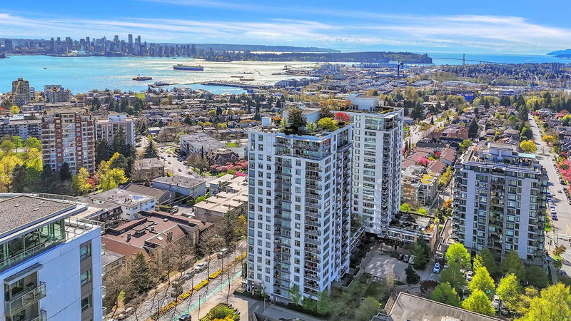 158 13th Street W #802, North Vancouver, British Columbia